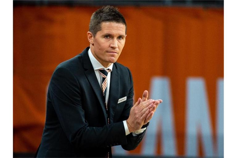 Steht mit ratiopharm Ulm im Playoff-Halbfinale: Coach Jaka Lakovic. Foto: Stefan Puchner/dpa