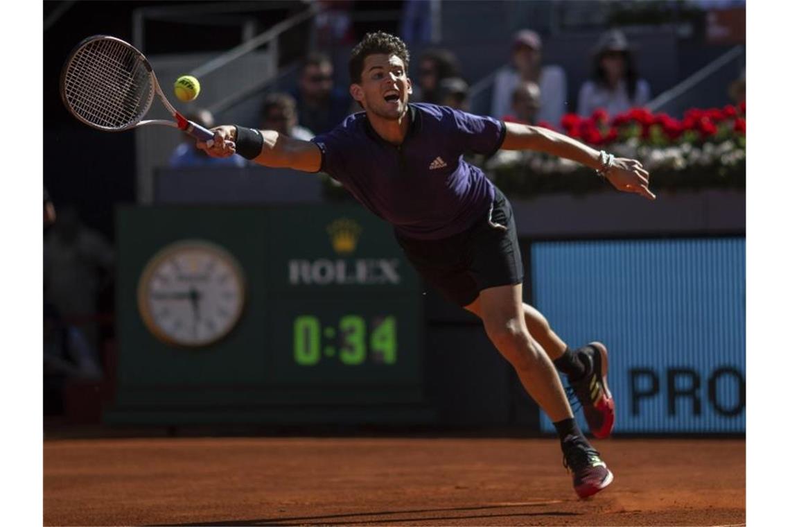 Zverev und Federer verpassen Halbfinale in Madrid Steht nach seinem Sieg gegen Roger Federer im Halbfinale von Madrid: Dominic Thiem. Foto: Bernat Armangue/AP
