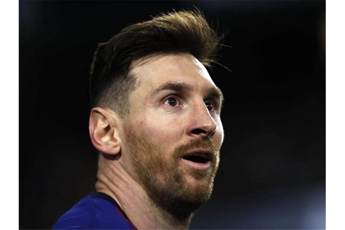 Steht offenbar kurz vor einem Wechsel nach Paris: Superstar Lionel Messi. Foto: Miguel Morenatti/AP/dpa