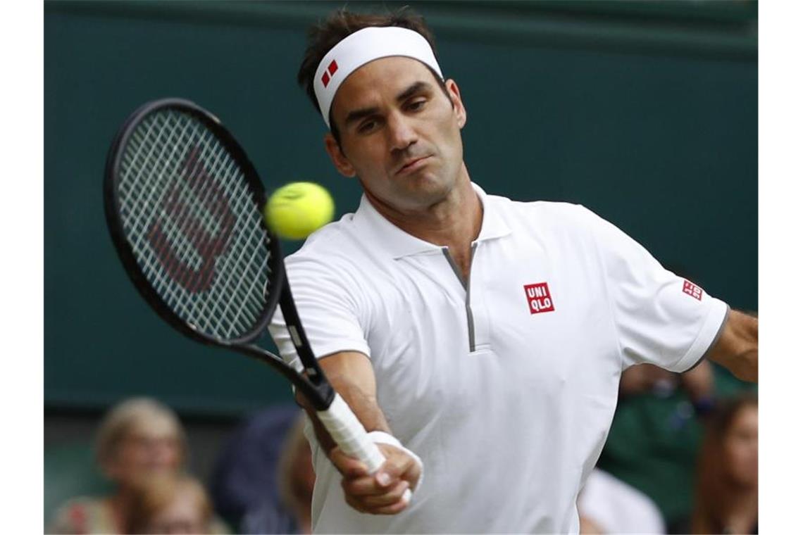 Federer im Eiltempo ins Viertelfinale von Wimbledon Steht zum 17. Mal im Viertelfinale des Rasenturniers in London: Roger Federer. Foto: Alastair Grant/AP