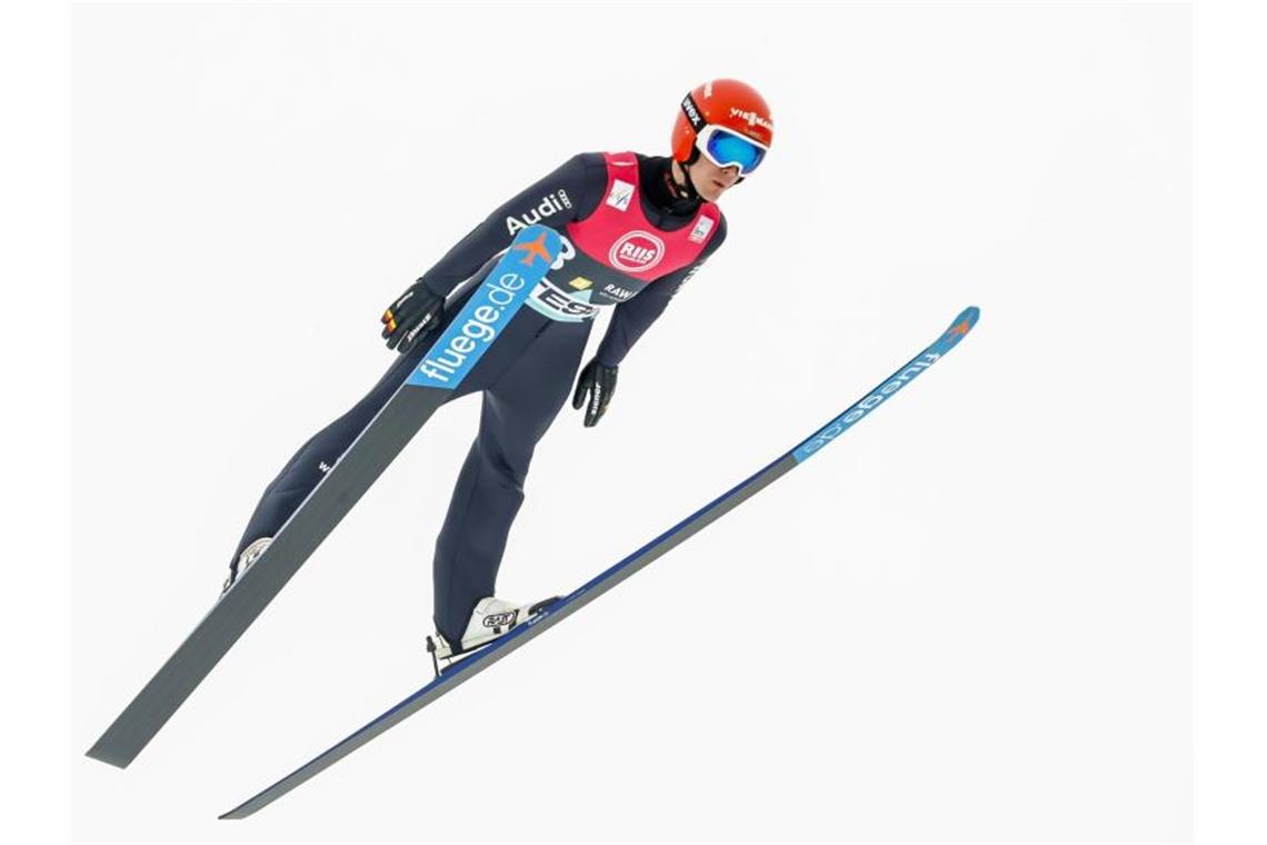 Stephan Leyhe wurde mit den deutschen Skispringern Zweiter. Foto: Terje Bendiksby/NTB Scanpix/AP/dpa