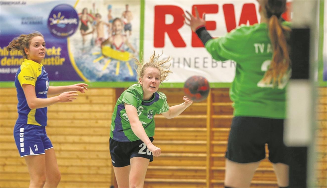 Steuerte sechs Treffer zum HCOB-Sieg bei: Außenspielerin Anna Rosenke. Foto: A. Becher