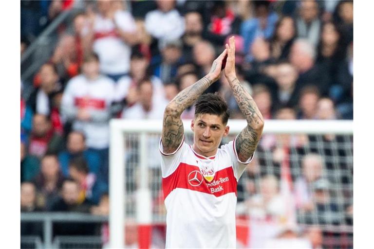 Steven Zuber, hier beim Spiel gegen 1899 Hoffenheim. Foto: Sebastian Gollnow/Archivbild