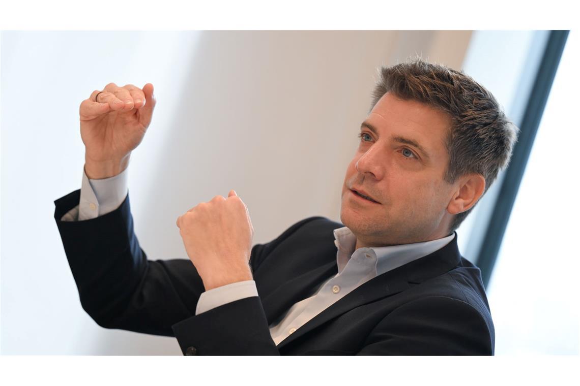 ING-Deutschland-Chef: "Kein Wachstum mehr um jeden Preis" Stoy: "Wir haben ein paar offensichtliche Lücken im Angebot, die wir so zügig wie möglich schließen wollen."