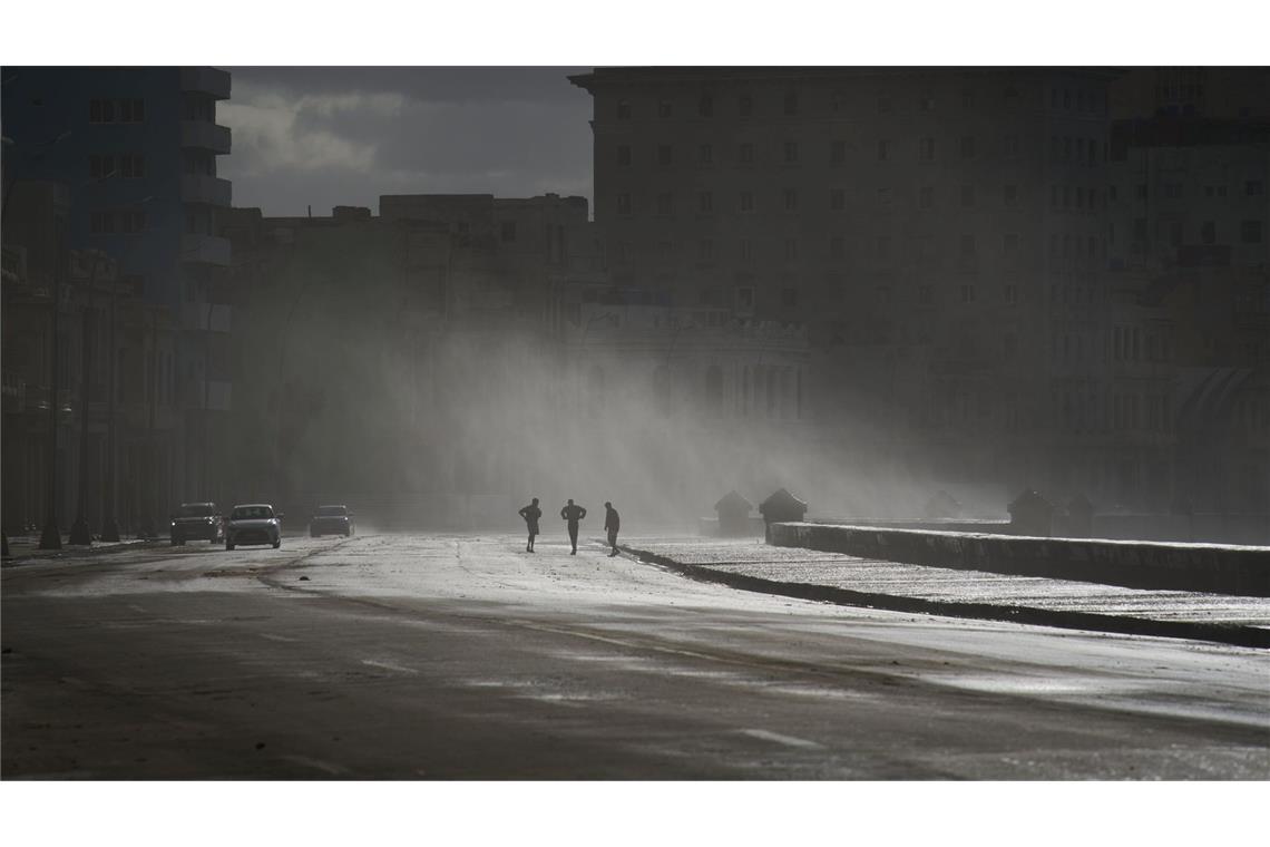 Straßenszene in Kuba