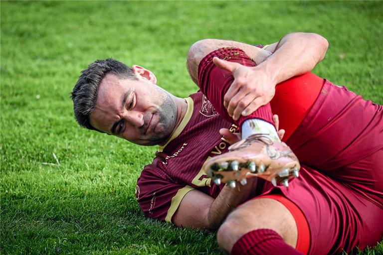 Stürmer Tim Pöhler hat sich im Spiel gegen Neckarsulm verletzt und fehlt der TSG Backnang für mehrere Wochen. Foto: Alexander Becher