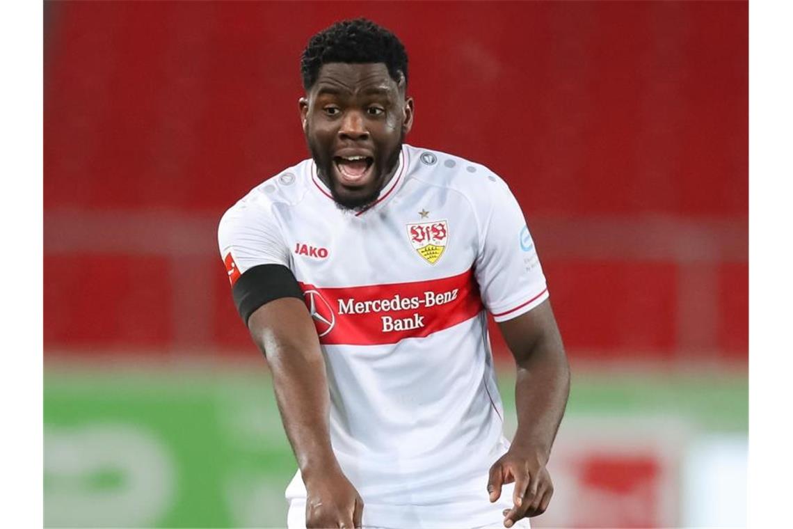 VfB: Mangala würde später gerne nach England oder Spanien Stuttgarts Orel Mangala in Aktion. Foto: Tom Weller/dpa/Archivbild