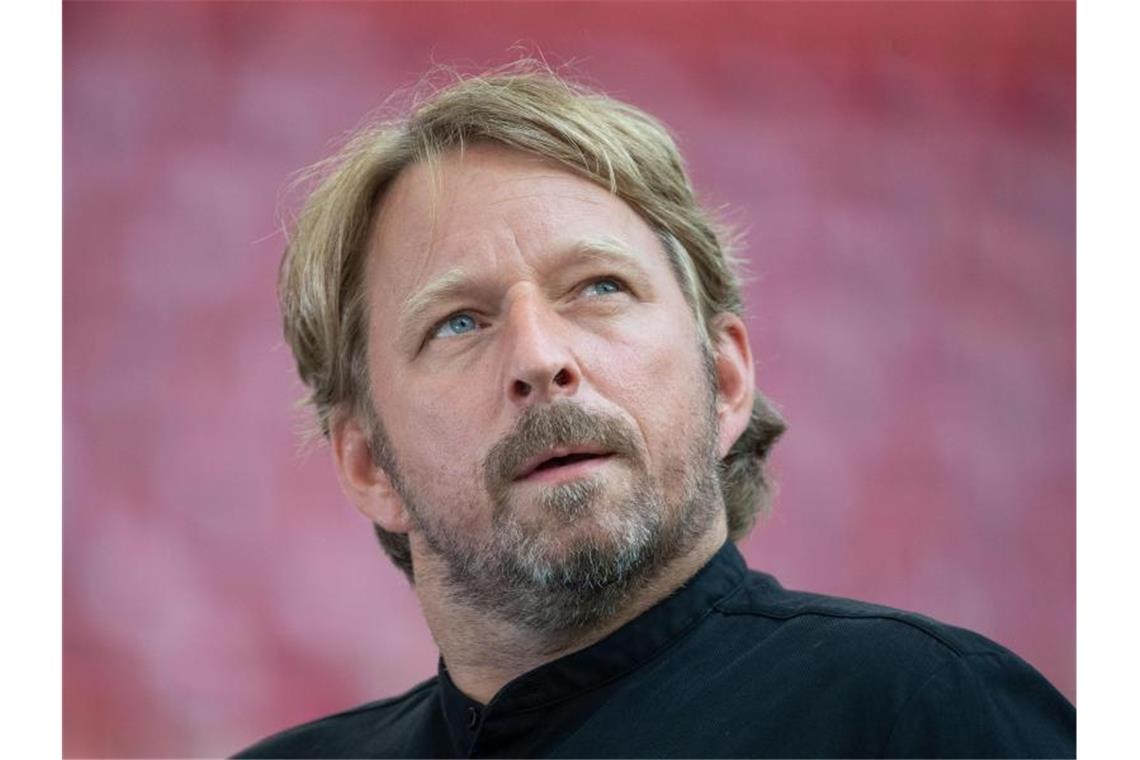 VfB-Sportdirektor: Talente-Markt „enorm explodiert“ Stuttgarts Sportdirektor Sven Mislintat. Foto: Marijan Murat/dpa/Archivbild