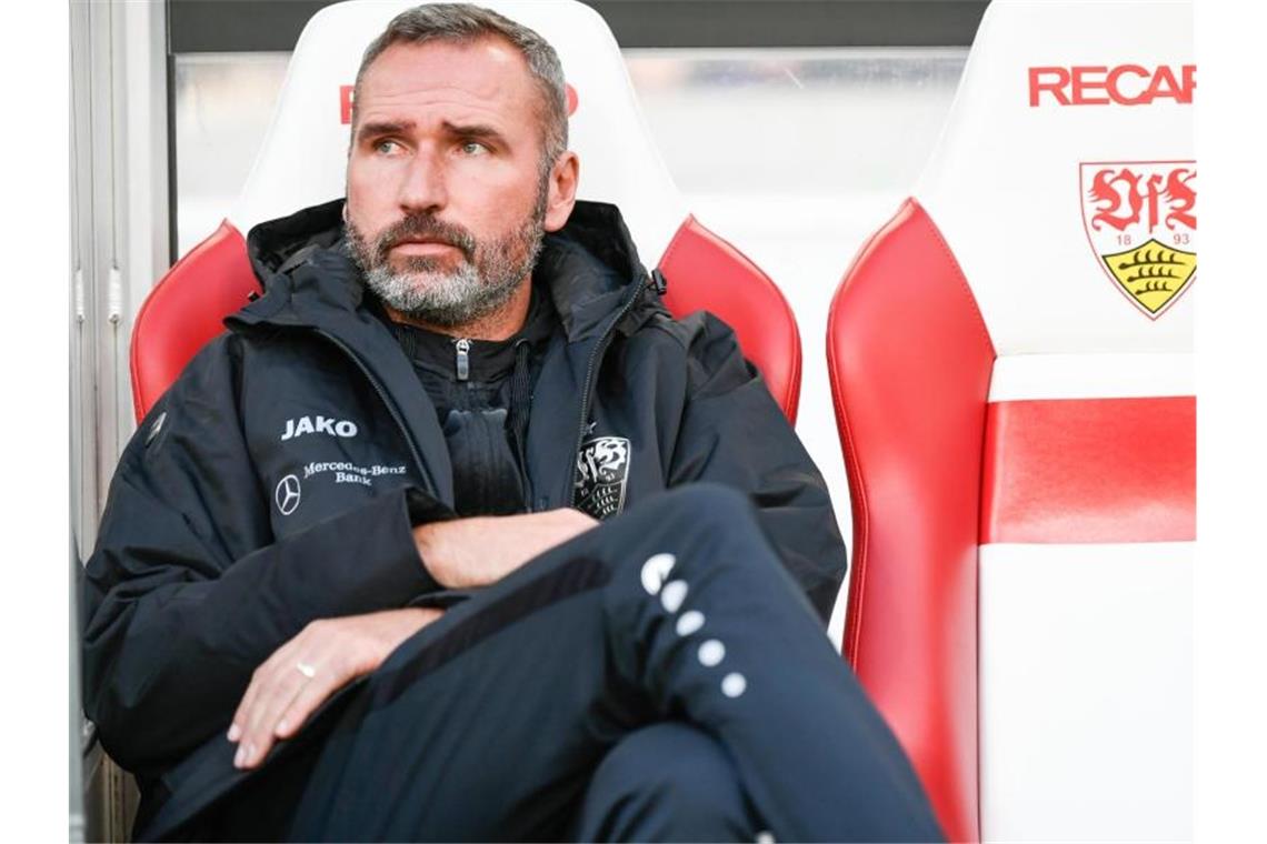 VfB-Coach vor Duell mit Ex-Club: „Punkte bleiben hier“ Stuttgarts Trainer Tim Walter. Foto: Tom Weller/dpa/Archivbild
