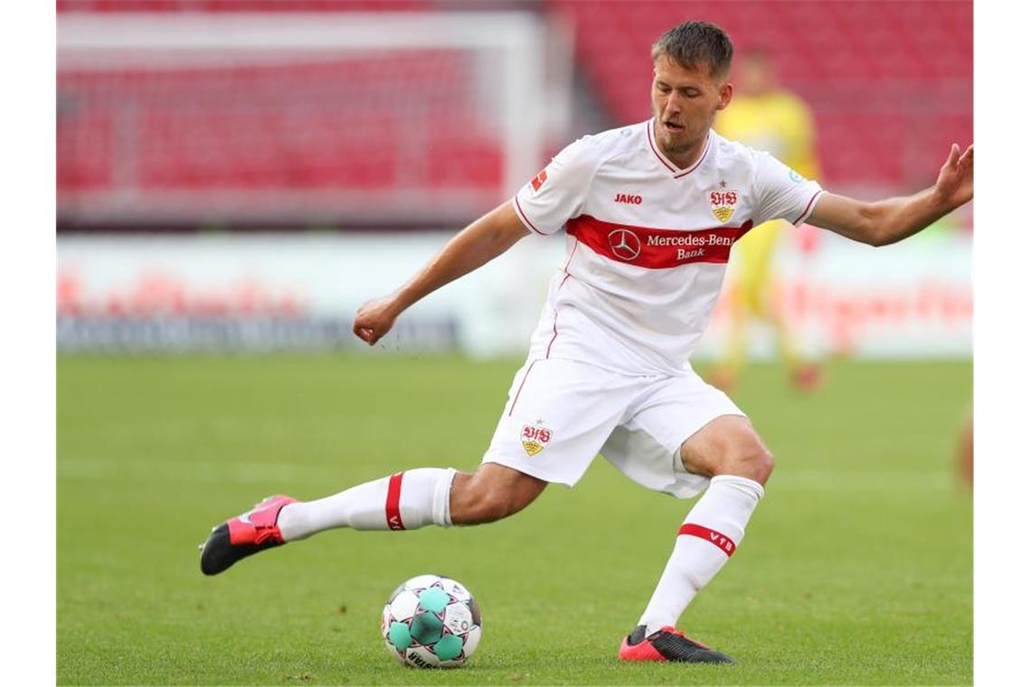 Verletzung: Verteidiger Anton fehlt im VfB-Training Stuttgarts Waldemar Anton in Aktion. Foto: Tom Weller/dpa/Archiv