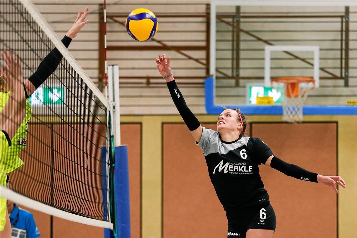 TSG plädiert für eine Saison ohne Auf- und Abstieg Susann Haffke und die TSG-Volleyballerinnen würden gerne bald wieder spielen. Foto: A. Becher
