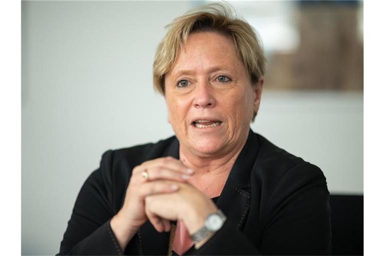 Susanne Eisenmann, die Kultusministerin in Baden-Württemberg. Foto: Sebastian Gollnow/dpa/Archivbild