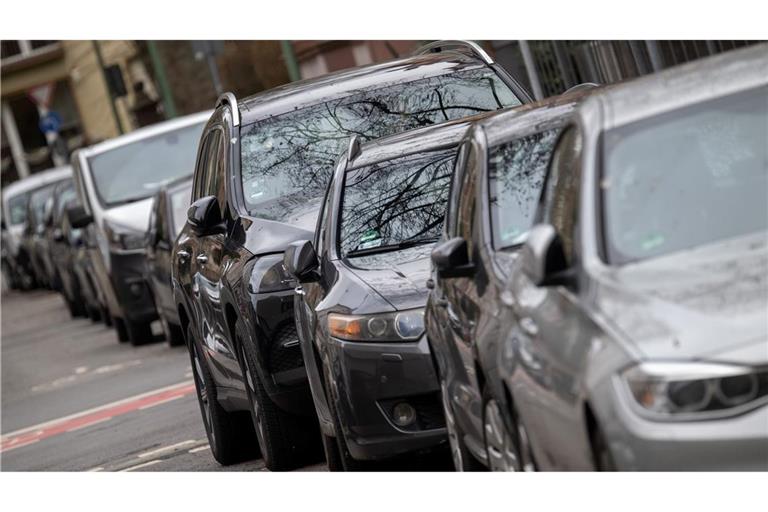 SUVs machen einen immer größeren Teil der Auto-Neuzulassungen aus. (Archivbild)