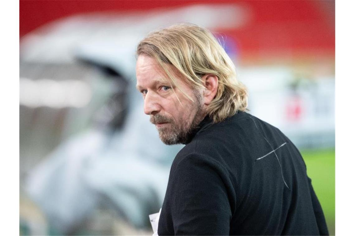 Mislintat schließt BVB-Rückkehr nicht aus Sven Mislintat, Sportdirektor des VfB Stuttgart. Foto: Sebastian Gollnow/dpa/Archiv