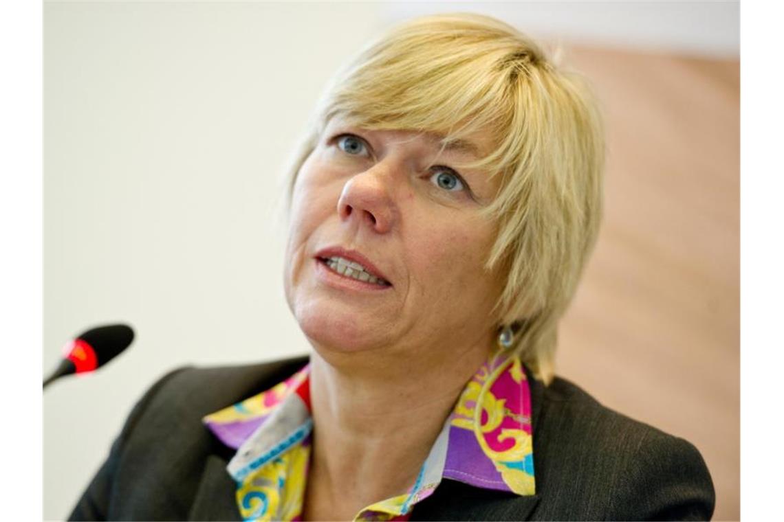 Sylvia Pilarsky-Grosch, Landesgeschäftsführerin vom Bund für Umwelt und Naturschutz Deutschland, spricht. Foto: Christoph Schmidt/dpa/Archivbild