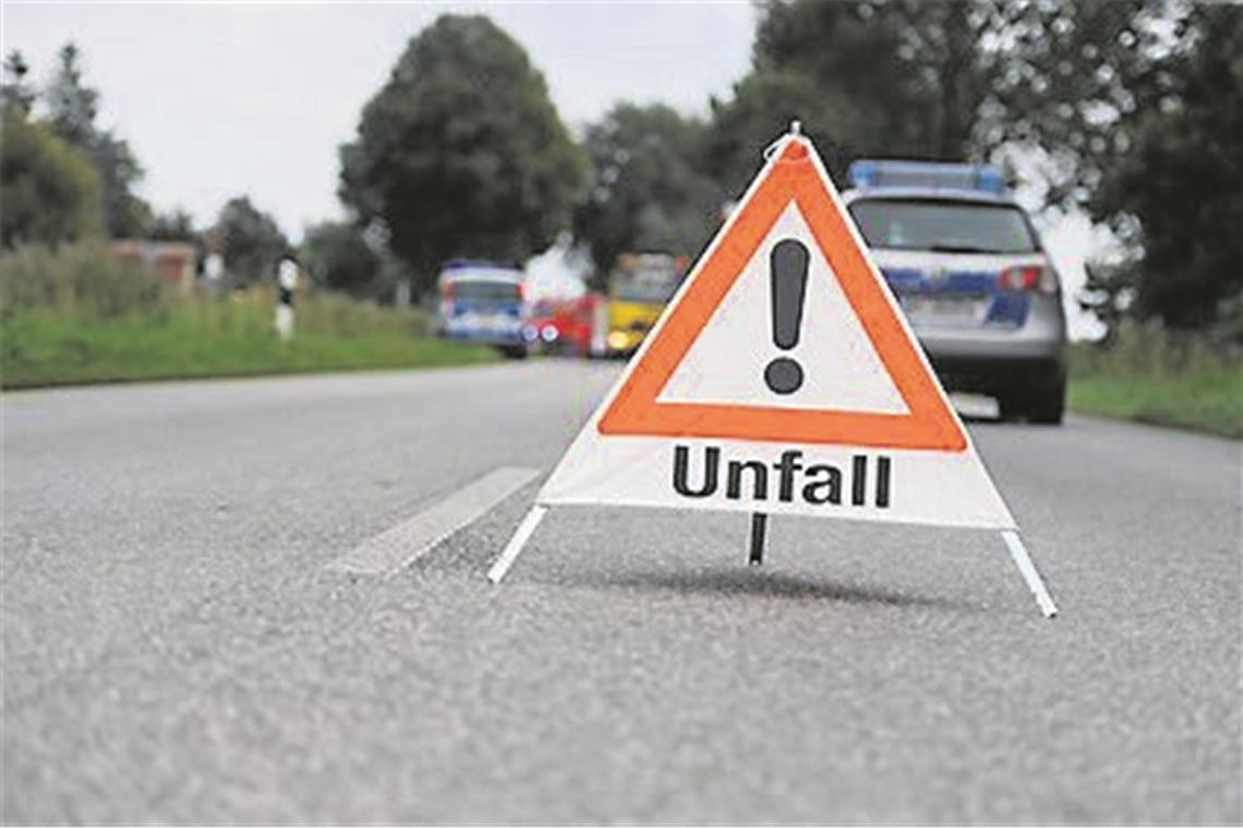 Motorradfahrer stirbt bei Unfall Symbolfoto: benjaminnolte - stock.adobe.com