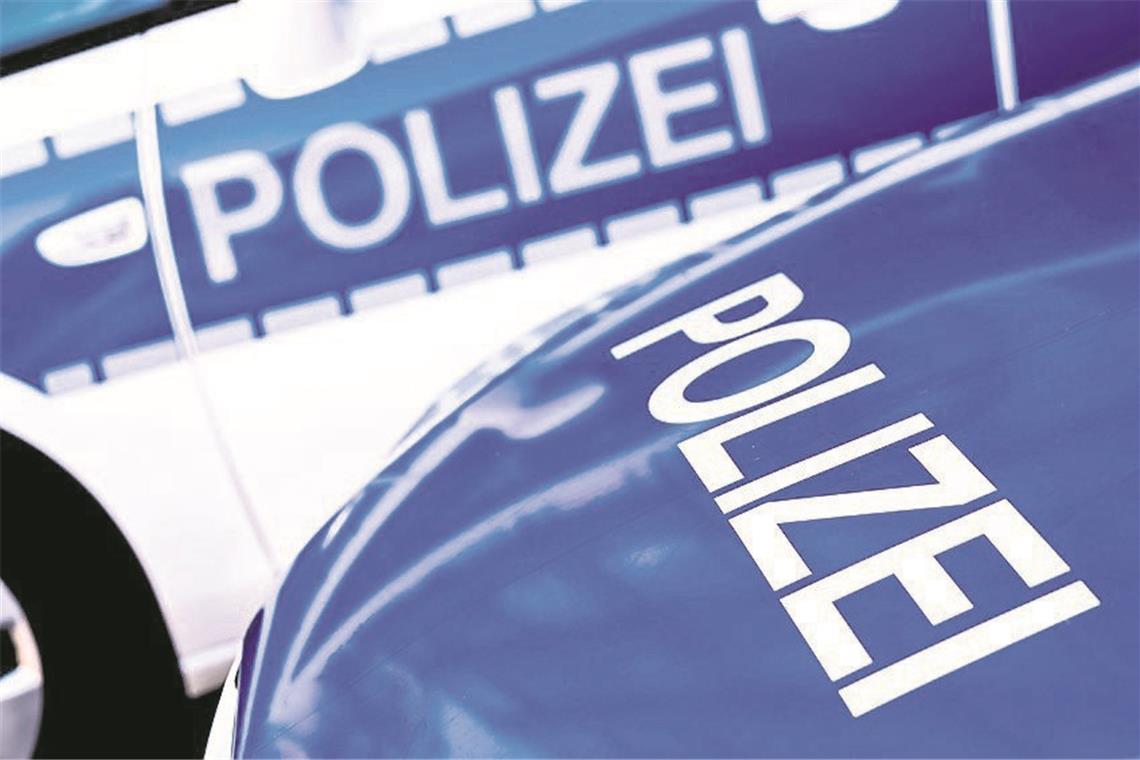 B14: Lkw-Fahrer beleidigt Autofahrer Symbolfoto: Stock Adobe