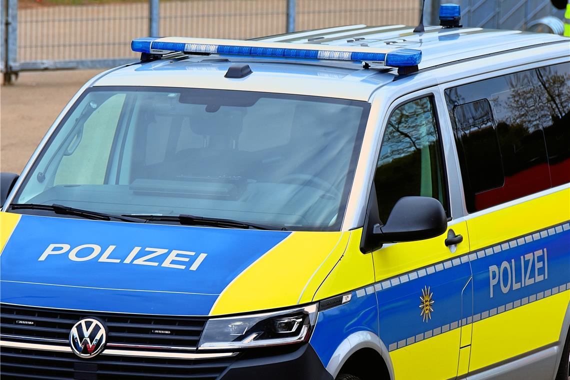 Fahranfänger verursacht Totalschaden nach Driftversuch Symbolfoto: Tobias Sellmaier