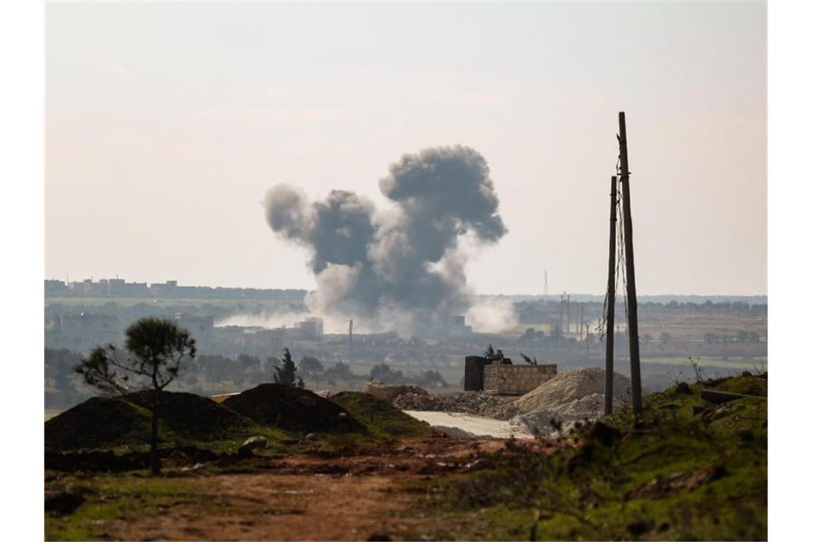 Syrische und russische Angriffe haben jüngst erneut Hunderttausende Menschen in die Flucht getrieben. Foto: Anas Alkharboutli/dpa