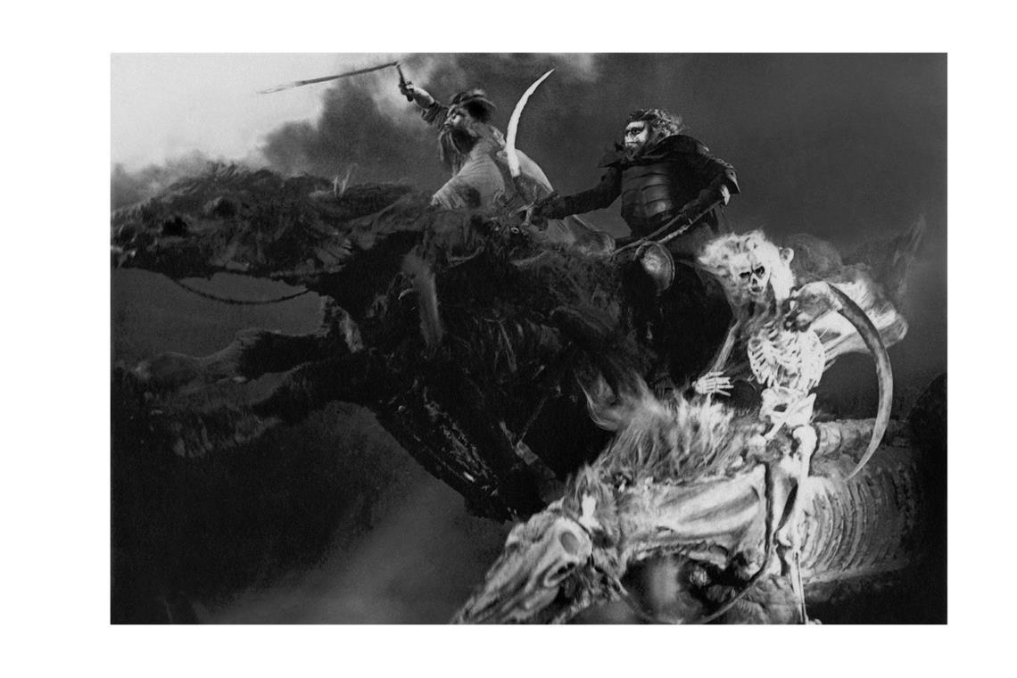 Achtung! In 89 Sekunden geht die Welt unter! Szene mit den apokalyptischen Reitern aus dem deutschen Stummfilm „Faust: A German Folk Legend“ aus dem Jahr 1926.