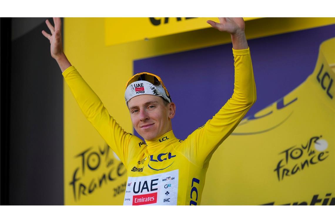 Lipowitz brilliert bei Tour - Ullrich "super beeindruckt" Tadej Pogacar trägt wieder das Gelbe Trikot des Gesamtführenden bei der Tour de France.