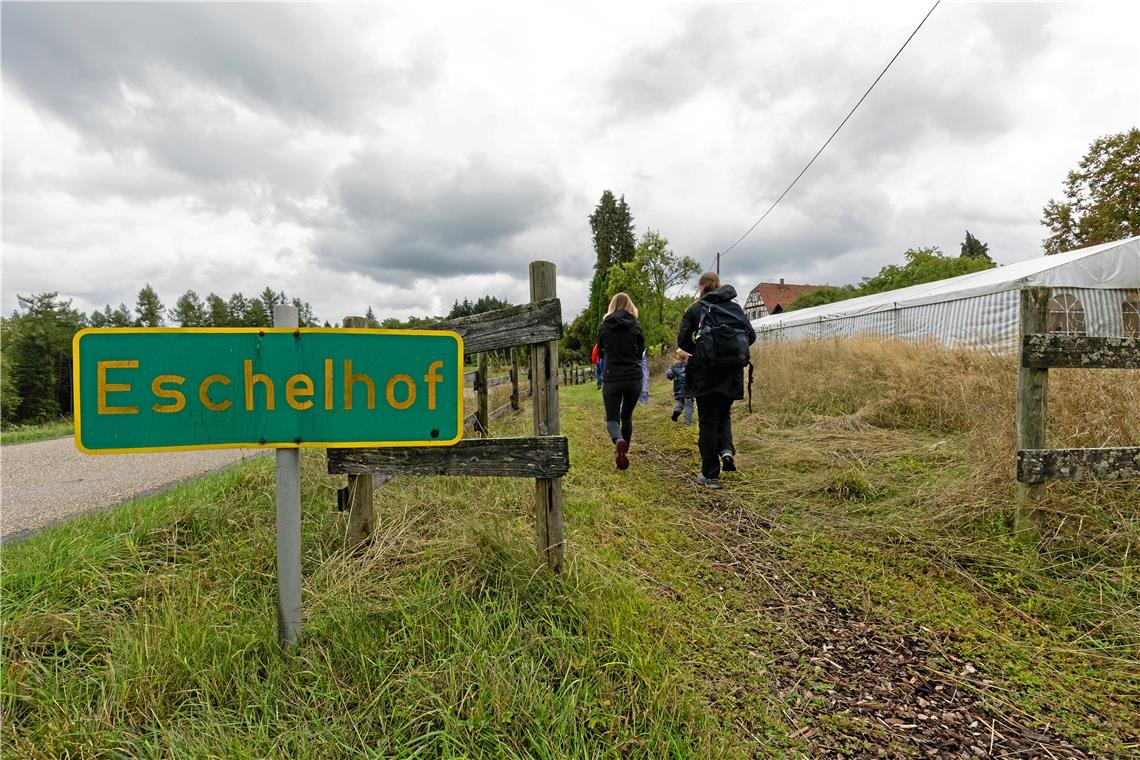 Tag des Schwäbischen Waldes 2022: Beim Eschelhof gab es eine Spendenwanderung un...