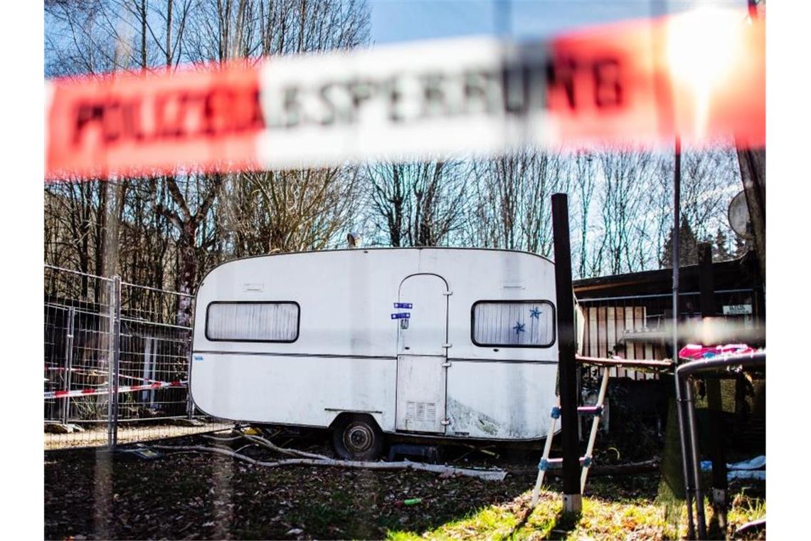 Staatsanwälte legen Revision gegen erstes Lügde-Urteil ein Tatort Campingplatz: Heiko V. soll an mindestens vier Webcam-Übertragungen beim Missbrauch von Kindern teilgenommen haben. Foto: Guido Kirchner