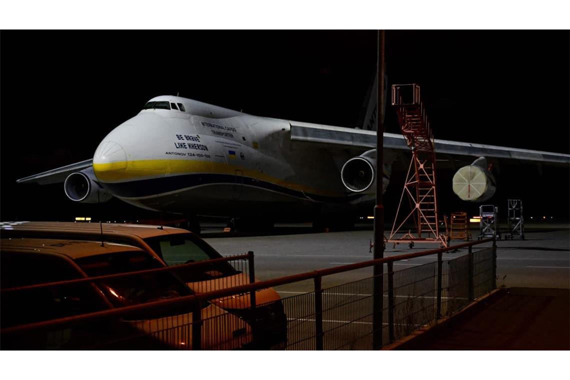 Tatort Leipzig-Halle: Eine ukrainische Antonow auf dem Flughafen, nachdem dort eine mit Sprengstoff beladene Drohne entdeckt worden war.