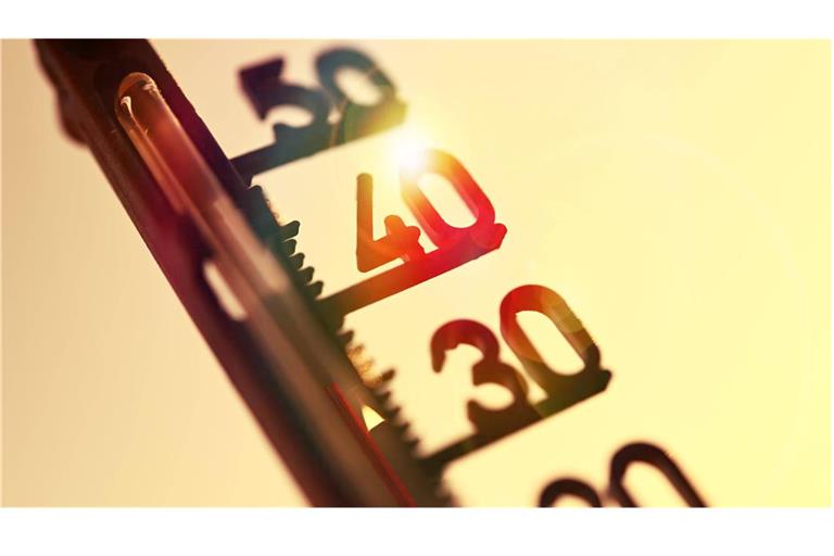 Tatsächlich ging der DWD zuvor von 1,9 Grad mehr seit 1881 aus. Doch die Berechnungsweise, die zu dieser Zahl führte, sei von der Realität überholt, sagen Klimaforscher.