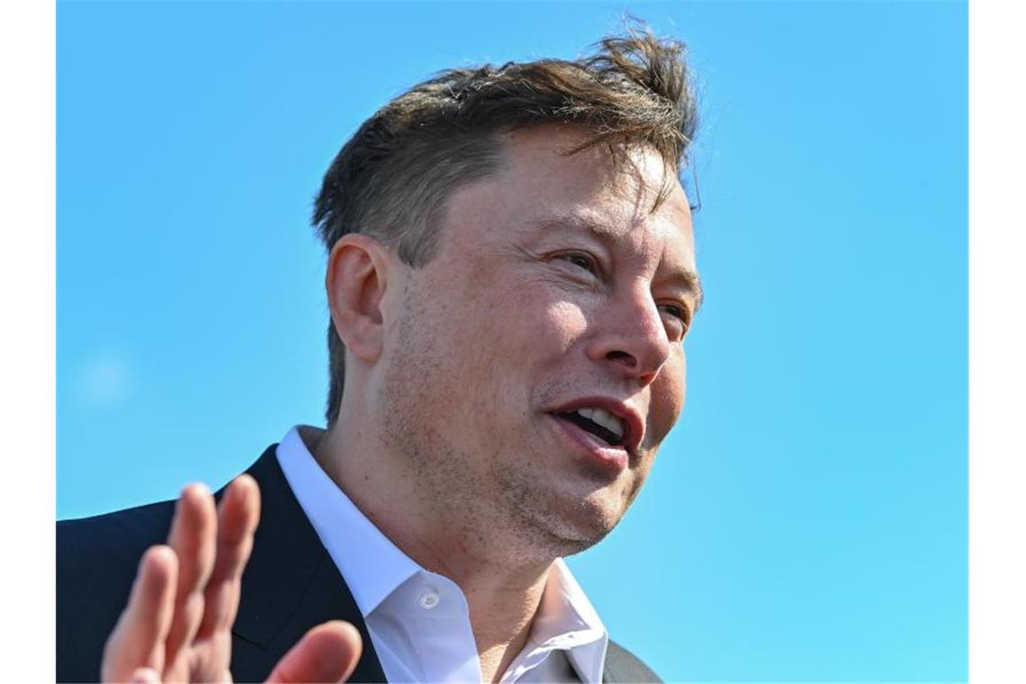 Tausendsassa Elon Musk: Der 49-Jährige ist nicht nur Chef von Tesla, sondern auch von SpaceX - und weiterer Unternehmen. Foto: Patrick Pleul/dpa-Zentralbild/dpa