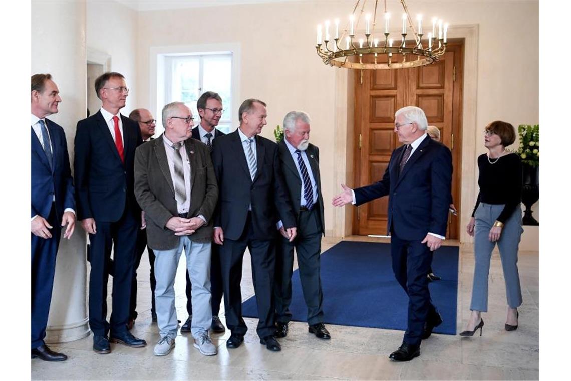 Steinmeier stellt sich hinter bedrohte Kommunalpolitiker