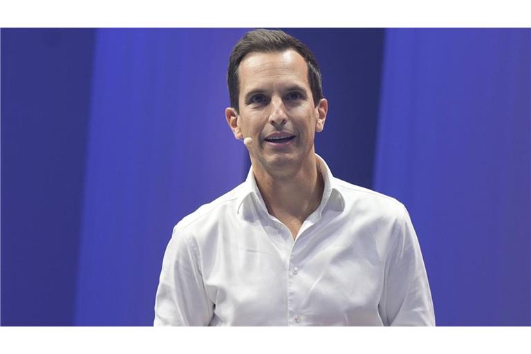 Telekom-Deutschlandchef Rodrigo Diehl: Telekom-Kunden dürfen hoffen, bei Problemen künftig deutlich weniger Zeit in Warteschleifen und Gesprächen verbringen zu müssen.