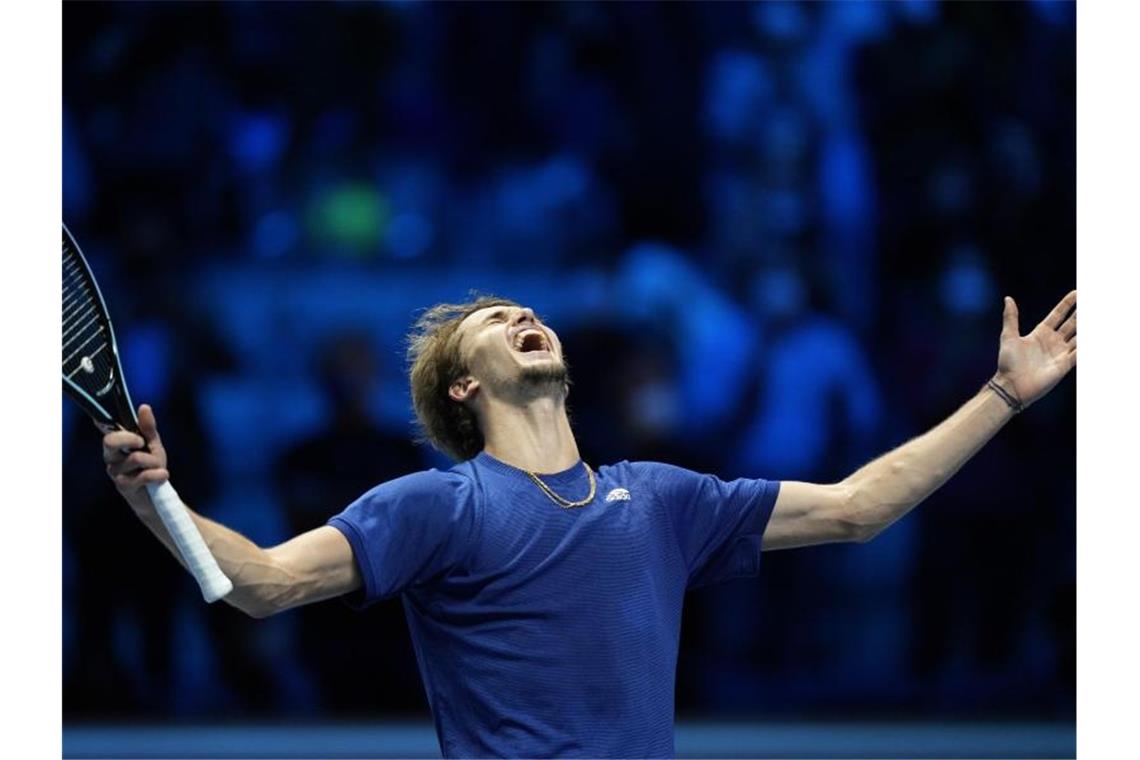 Tennis-Ass Alexander Zverev will die Nummer eins der Welt werden. Foto: Luca Bruno/AP/dpa