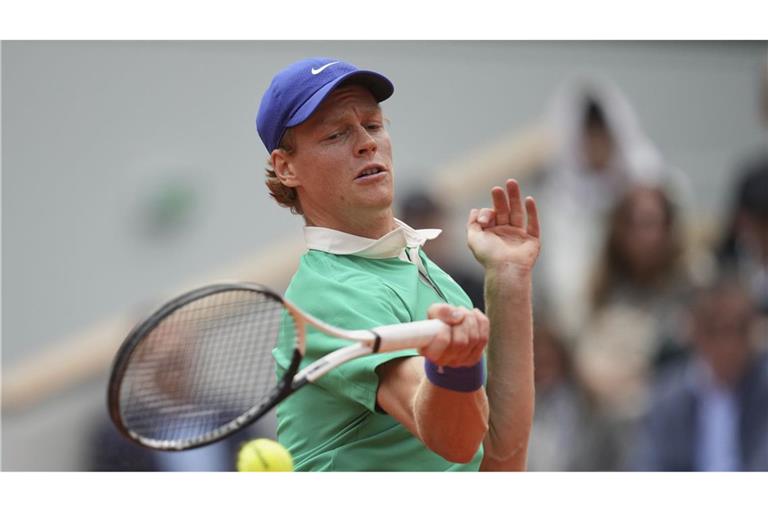 Tennis-Profi Jannik Sinner musste sich im Endspiel des ATP-Masters gegen Carlos Alcaraz geschlagen geben. (Archivbild)