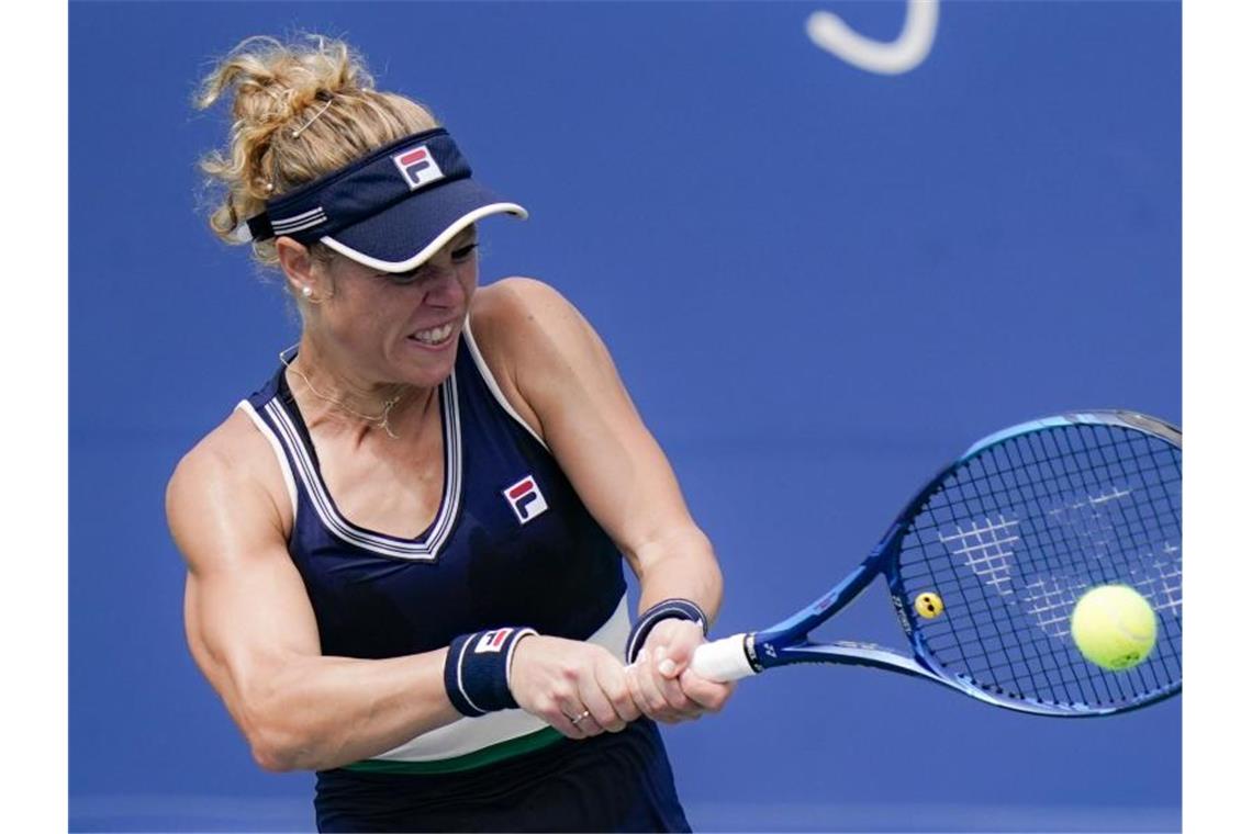 Tennisspielerin Laura Siegemund in Aktion. Foto: Frank Franklin Ii/AP/dpa/Archivbild