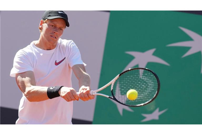 Tennisstar Jannik Sinner ist von Papst Leo XIV. empfangen worden.