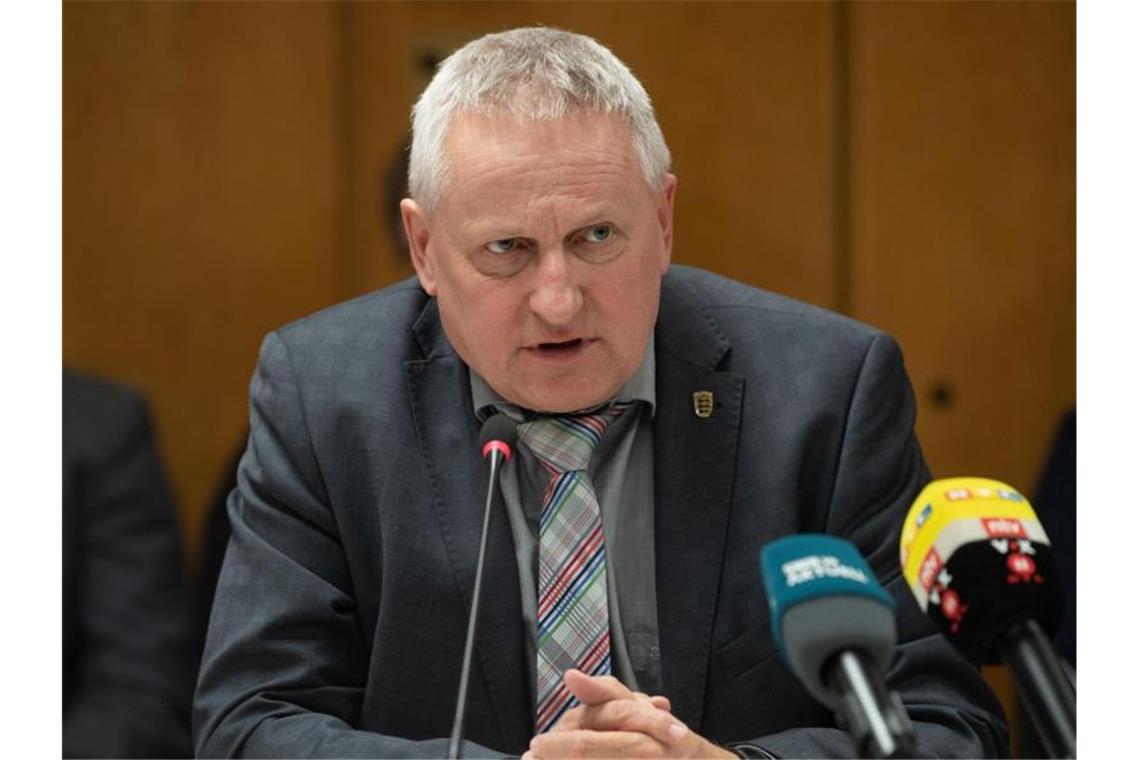 Thomas Blenke (CDU) bei einer Pressekonferenz. Foto: Marijan Murat/dpa/Archivbild