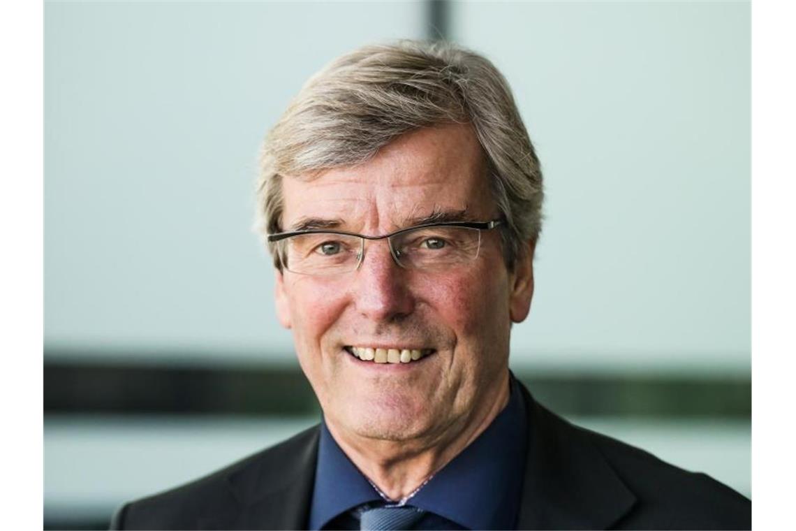 Thomas Bopp (CDU), Vorsitzender des Verbands Region Stuttgart, lächelt in die Kamera. Foto: Christoph Schmidt