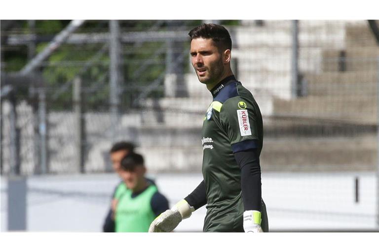 Thomas Bromma bleibt den Blauen erhalten.            


Foto:Pressefoto Baumann (Archiv)