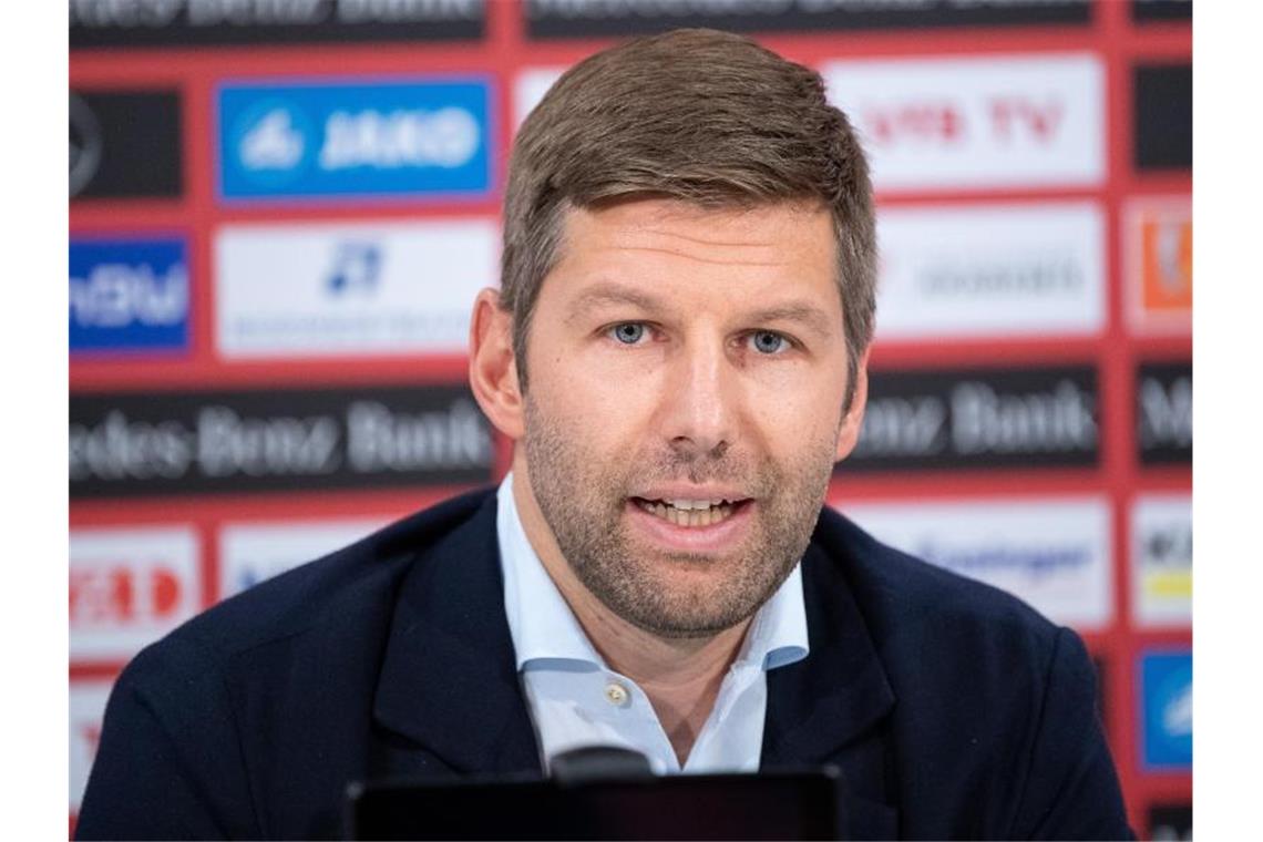 Thomas Hitzlsperger spricht während einer Pressekonferenz. Foto: Sebastian Gollnow/dpa/Archivbild