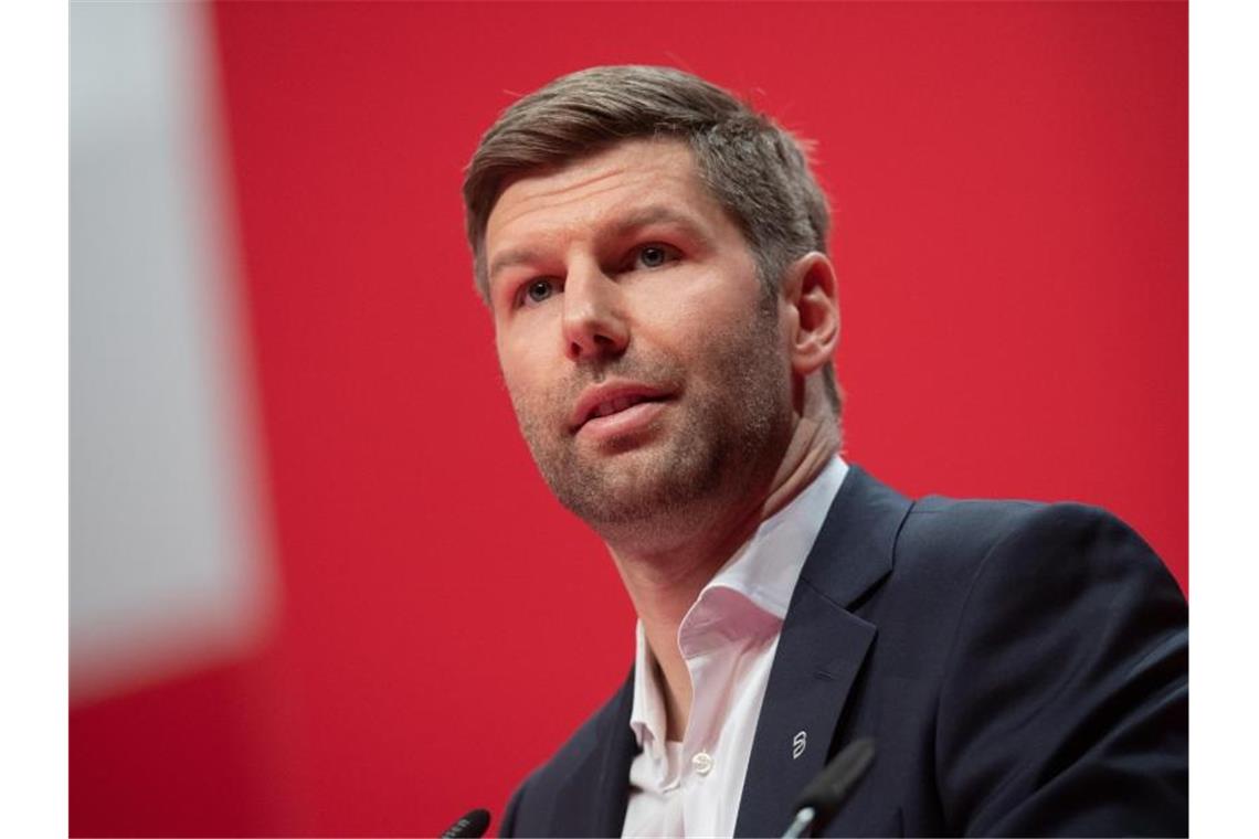 Hitzlsperger sieht Bundesligisten in der Verantwortung