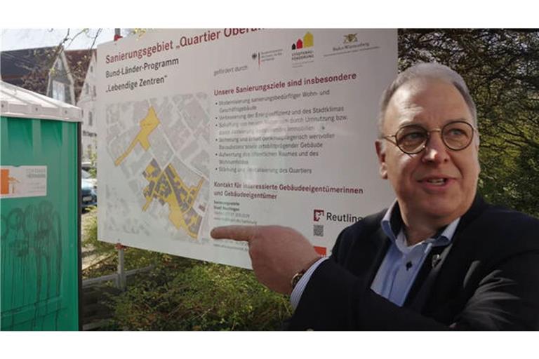 Thomas Keck stört sich an der Platzierung des Dixi-Klos.