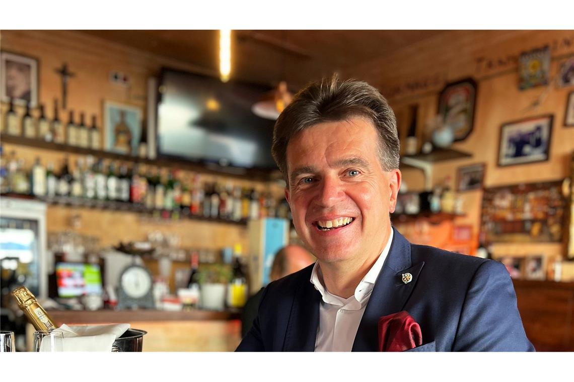 "Online-Dating-Falle"-Autor: Apps belohnen Oberflächlichkeit Thomas Köhler, Autor von "Die Online-Dating-Falle".