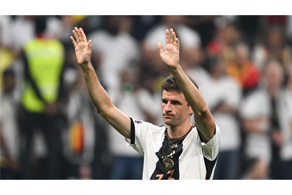 Thomas Müller nimmt Abschied - aber nur vom FC Bayern. Er spielt in Kanada weiter.