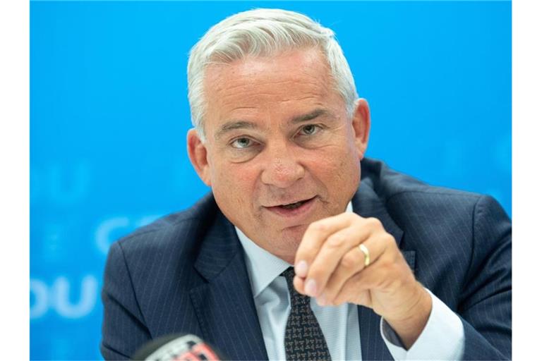 Thomas Strobl (CDU), Innenminister von Baden-Württemberg. Foto: Sebastian Gollnow/Archivbild