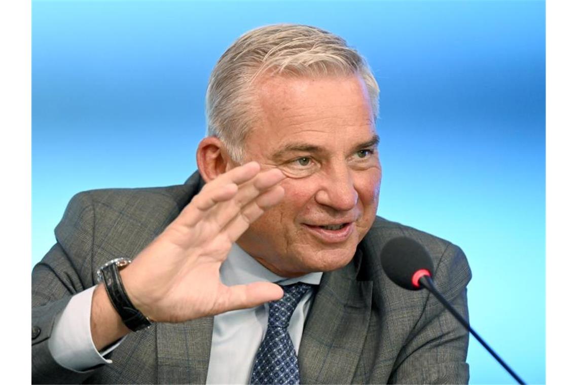 Strobl: „Scholz jetzt auch kein richtiger Kassenschlager“ Thomas Strobl (CDU) spricht. Foto: Bernd Weißbrod/dpa/Archivbild