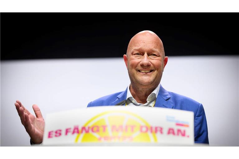 Thüringens Ex-Kurzzeitministerpräsident Thomas Kemmerich verlässt die FDP. (Archivbild)