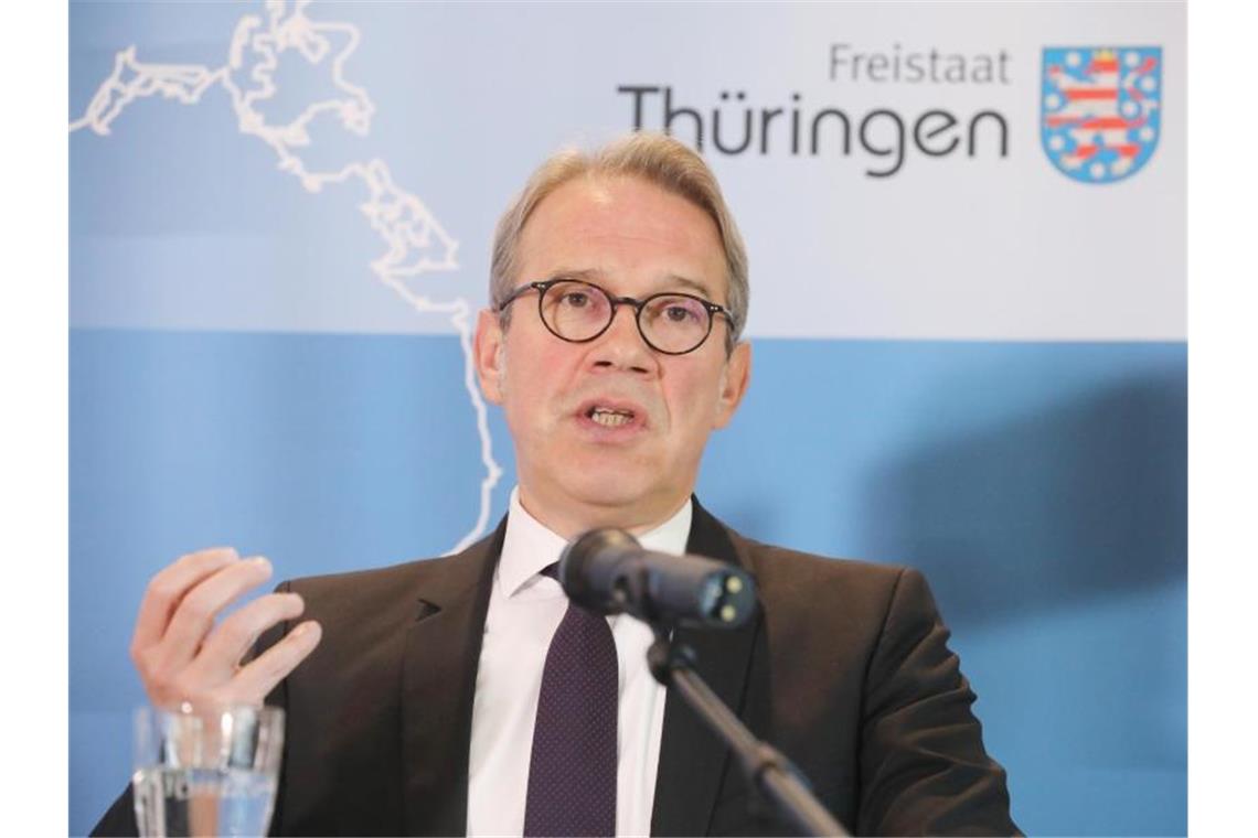Thüringens Innenminister Georg Maier (SPD) warnt vor Zunahme von Terrorismus. Foto: Bodo Schackow/dpa