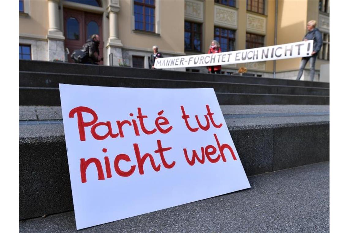 Thüringens Verfassungsrichter hat eine Paritätsregelung im Landeswahlgesetz gekippt. Foto: Martin Schutt/dpa-Zentralbild/dpa