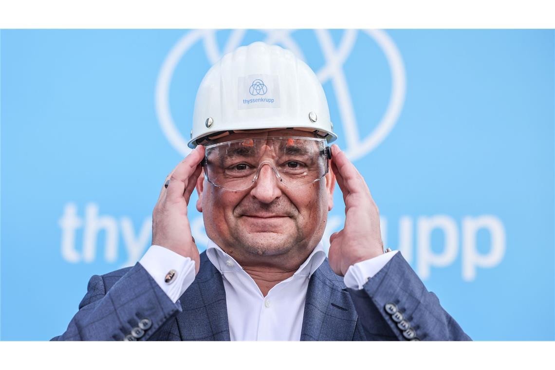 Indischer Stahlkonzern will Thyssenkrupp-Stahlsparte kaufen Thyssenkrupp will ein Kaufangebot des indischen Stahlherstellers Jindal Steel für die Stahlsparte intensiv prüfen. (Archivbild)